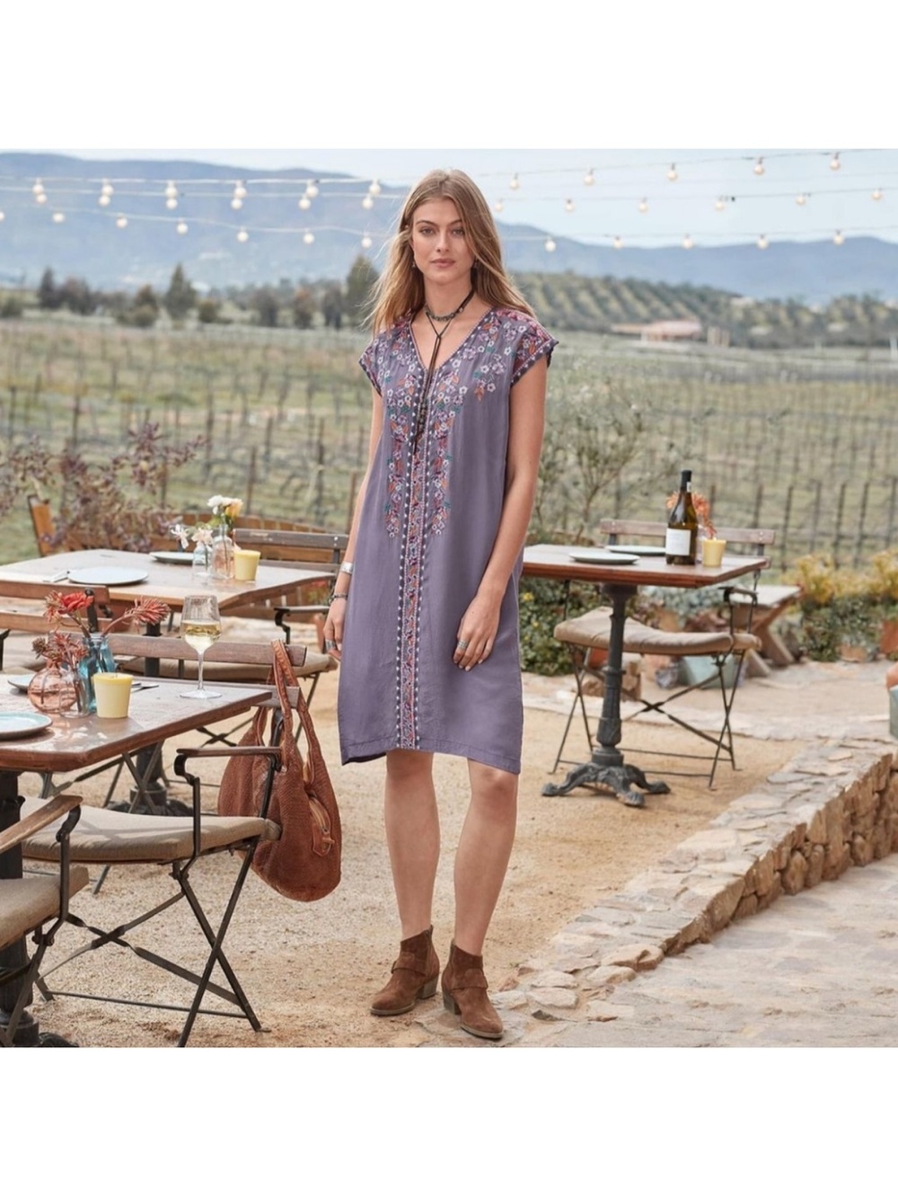Sundance Avry floral embroidered lavender purple shift dress Size Large